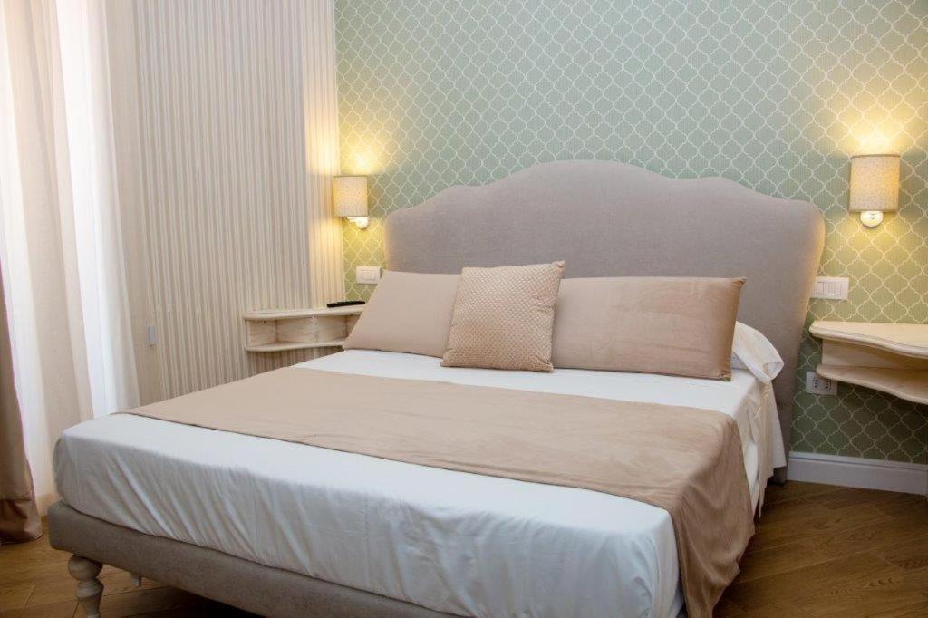 Florita Napoli Hotell Exteriör bild