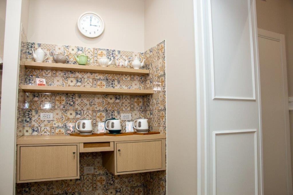 Florita Napoli Hotell Exteriör bild