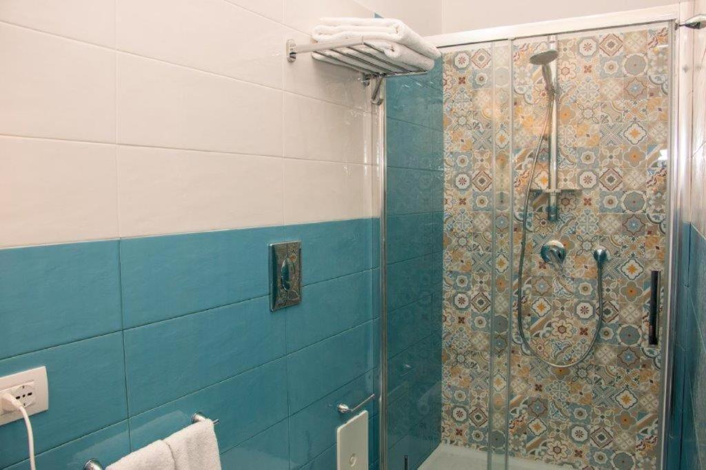 Florita Napoli Hotell Exteriör bild