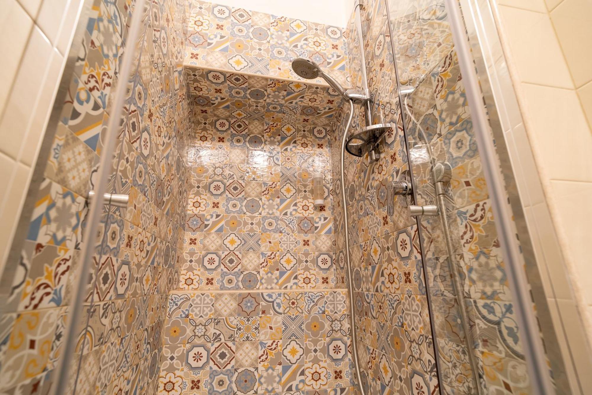 Florita Napoli Hotell Exteriör bild