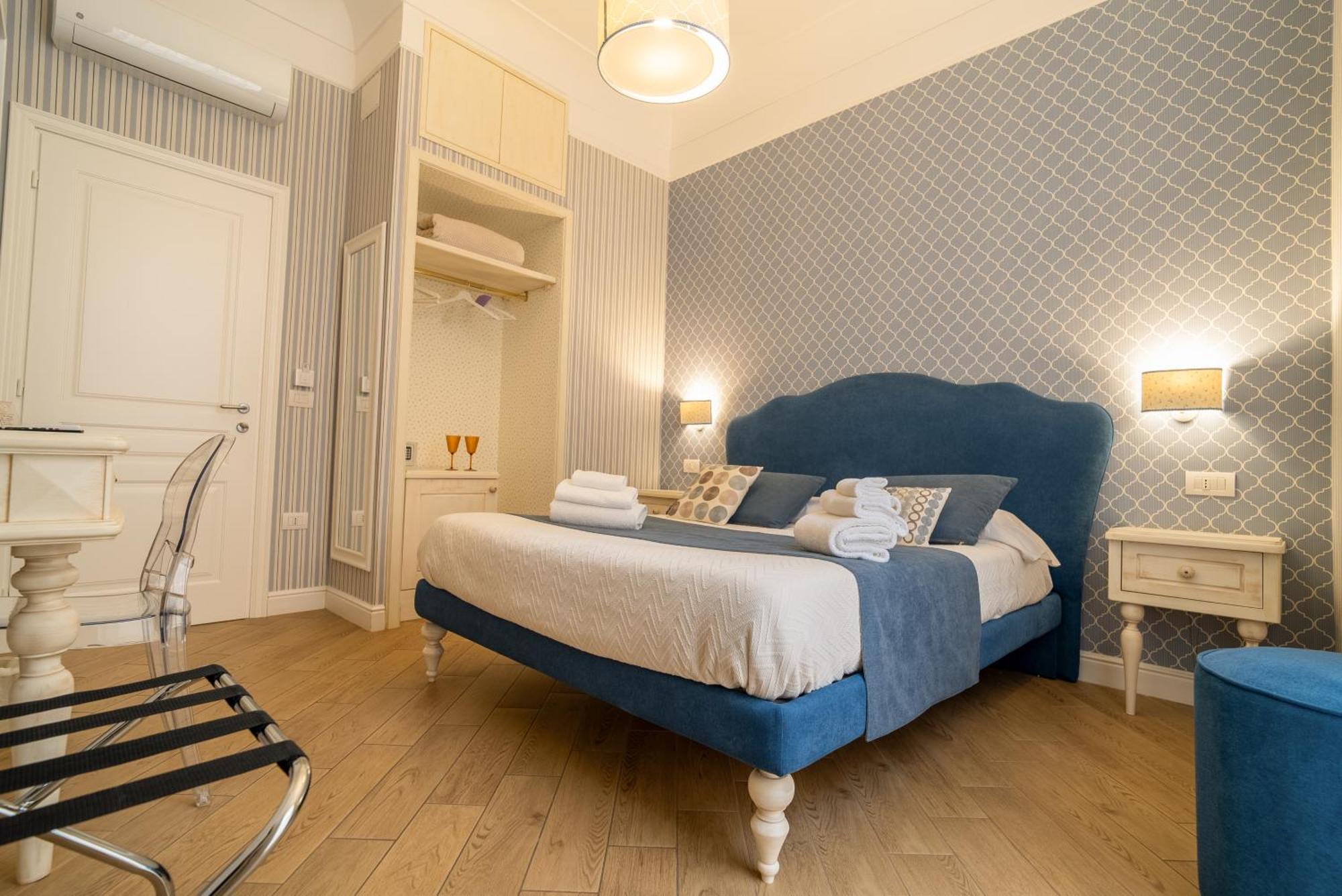 Florita Napoli Hotell Exteriör bild